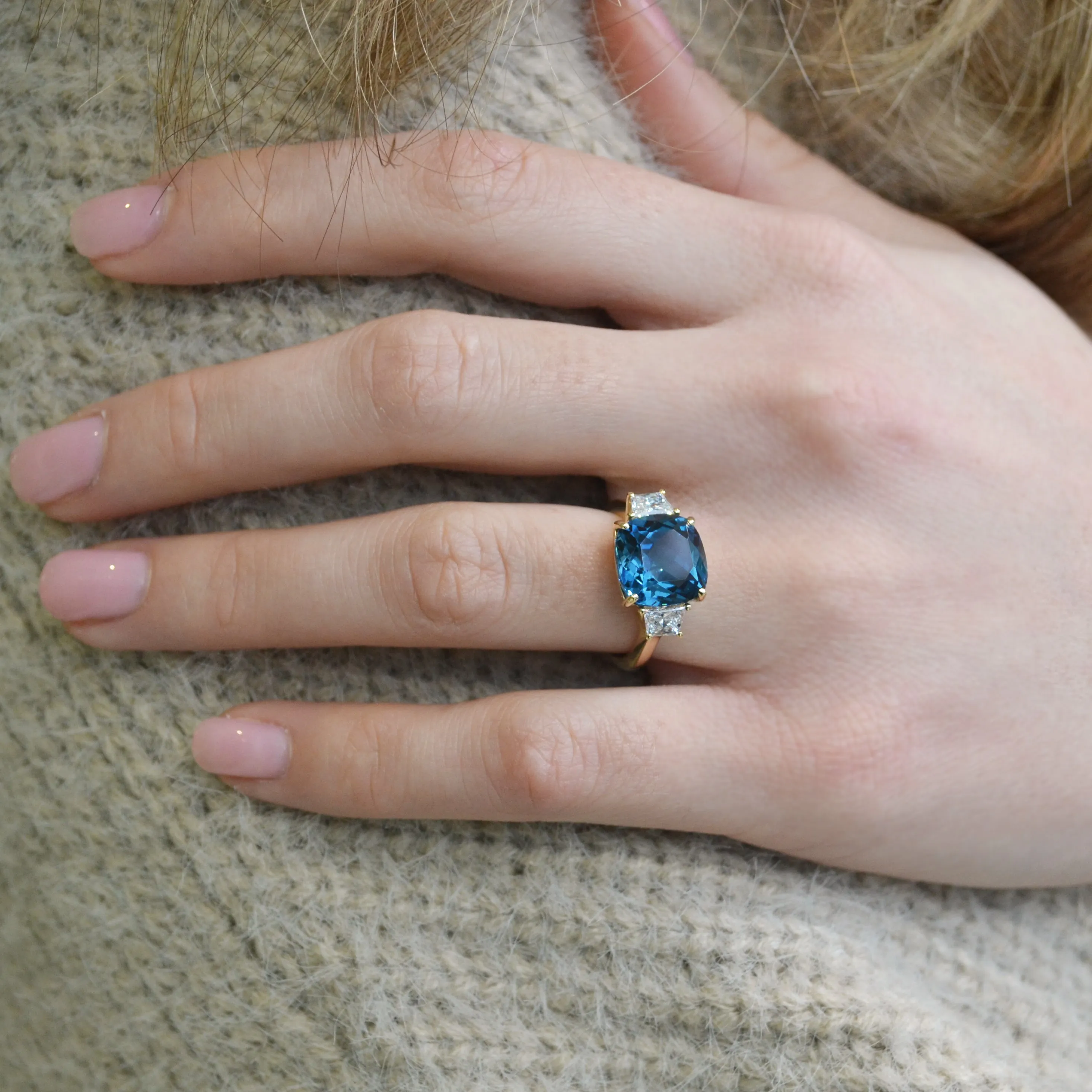 A & Furst - Party - One of a Kind Cocktail Ring with London Blue Topaz and Diamonds, 18k Yellow Gold