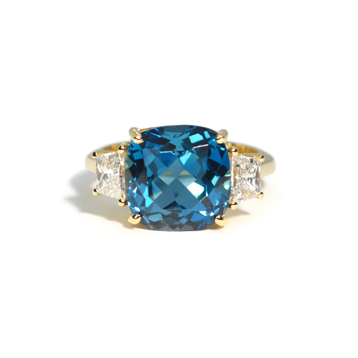 A & Furst - Party - One of a Kind Cocktail Ring with London Blue Topaz and Diamonds, 18k Yellow Gold