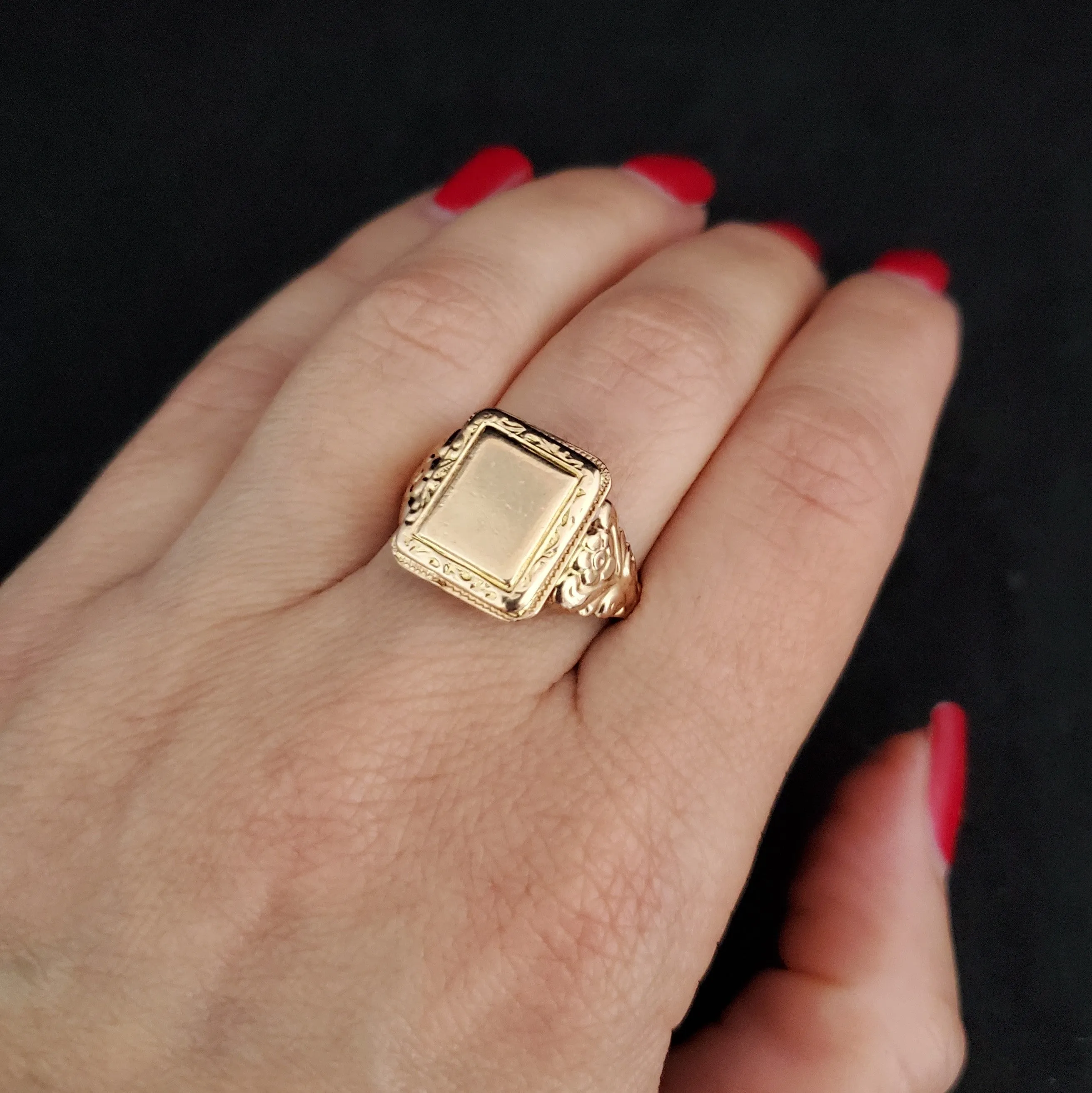 The Albany - Retro 14k Gold Poison Ring Russian Hallmarks